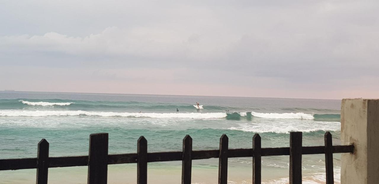 Rainbow Surf Beach Hotell Koggala Exteriör bild
