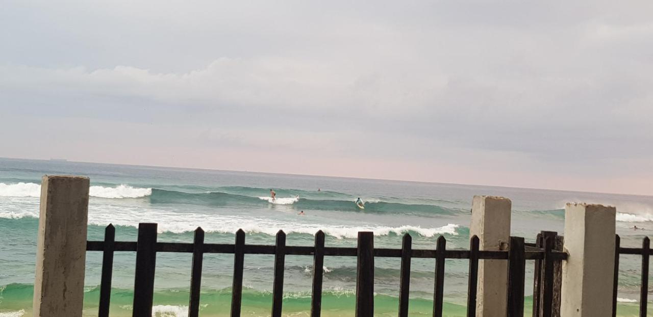 Rainbow Surf Beach Hotell Koggala Exteriör bild