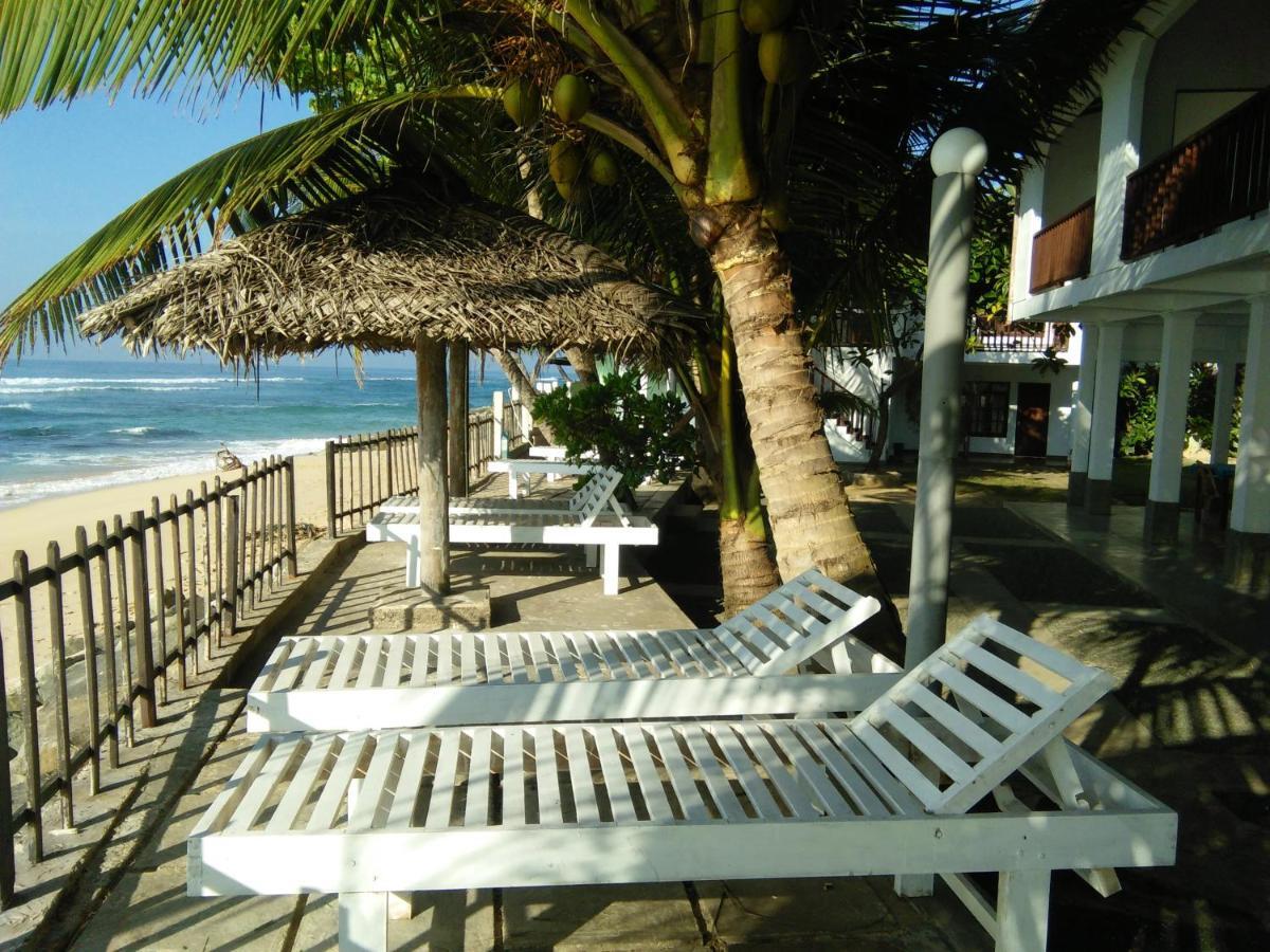 Rainbow Surf Beach Hotell Koggala Exteriör bild