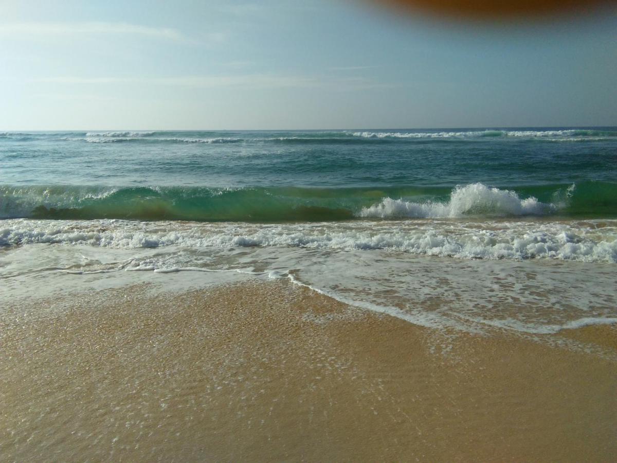 Rainbow Surf Beach Hotell Koggala Exteriör bild